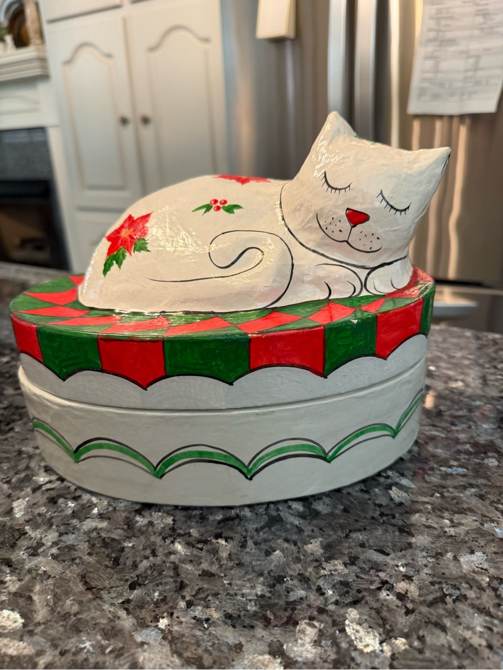 Vintage hand-painted paper mache Christmas cat box Red White Green Kitty Storage